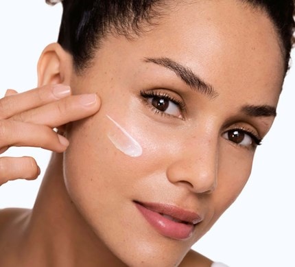 Crème-solaire-pour-peau-sensible