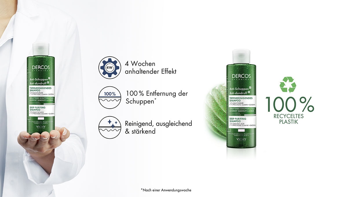 Eine Hand hält das Anti-Schuppen Shampoo von Vichy mit Hinweis auf plastikfreie Verpackung