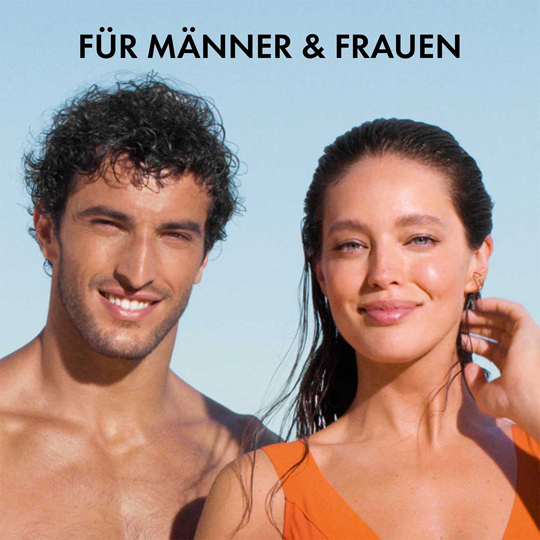 Mann und Frau in Badekleidung vor blauem Himmel, im Bild steht: für Männer und Frauen